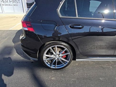 Used 2022 Volkswagen GTI S image 10