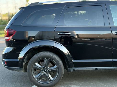 Used 2018 Dodge Journey Crossroad FWD image 9