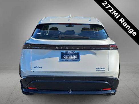 Used 2024 Nissan Ariya AWD image 7