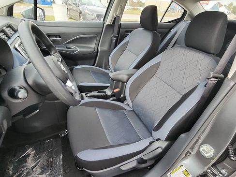 New 2025 Nissan Versa SV image 10