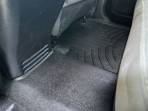 Used 2020 Toyota Tacoma SR5 image 18