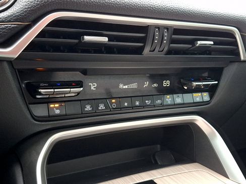 Used 2024 MAZDA CX-90 Plug-In Hybrid w/ Premium Pkg AWD/4WD image 20