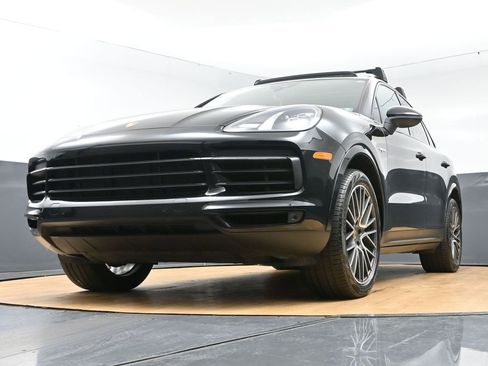 Used 2019 Porsche Cayenne E-Hybrid AWD/4WD image 54