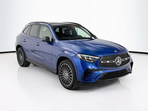 Certified 2026 Mercedes-Benz GLC 300 image 3