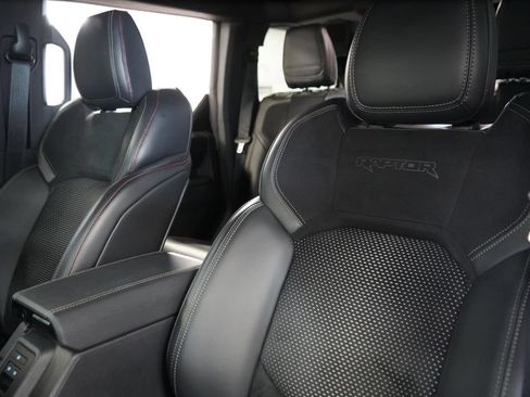 Used 2025 Ford Bronco Raptor AWD/4WD image 18