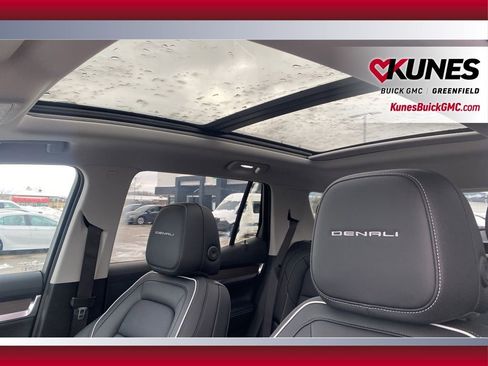 New 2026 GMC Terrain Denali w/ LPO, Floor Liner Package image 14