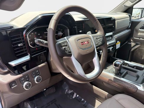 New 2026 GMC Sierra 1500 SLT w/ SLT Premium Package AWD/4WD image 21