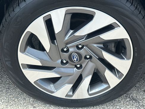 Used 2024 Subaru Legacy Limited AWD/4WD image 9