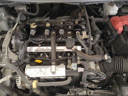 Used 2024 Nissan Versa SV FWD image 30