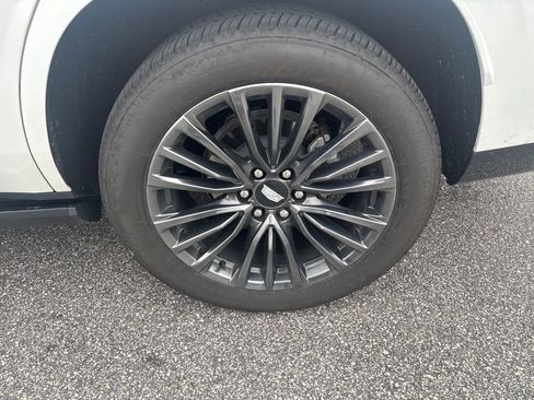 Used 2025 Cadillac Escalade Sport Platinum image 13