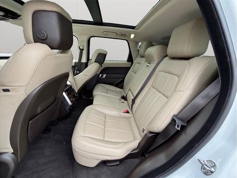 Used 2021 Land Rover Range Rover Sport HSE Silver Edition image 40