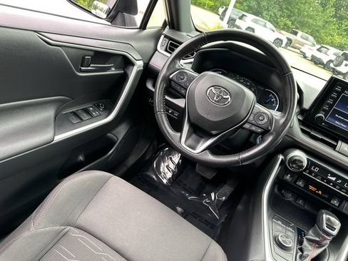 Certified 2021 Toyota RAV4 SE w/ Weather & Moonroof Package AWD/4WD image 23