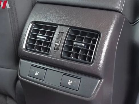 Used 2016 Subaru Outback 2.5i Limited AWD/4WD image 29