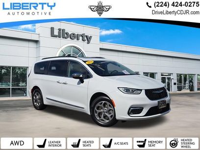 Used 2023 Chrysler Pacifica Limited