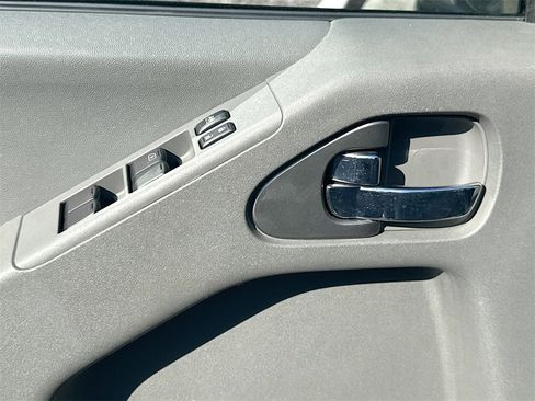 Used 2019 Nissan Frontier SV image 19