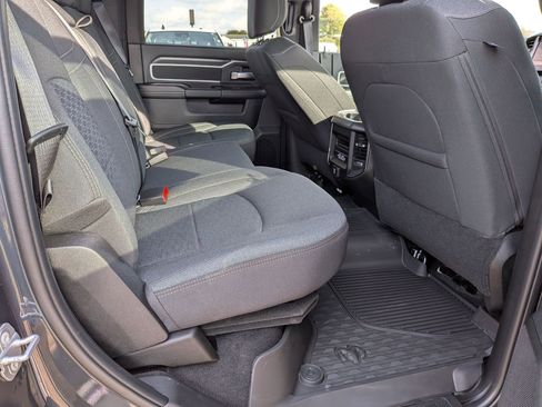 New 2026 RAM 2500 Big Horn AWD/4WD image 30