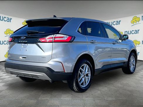 Used 2024 Ford Edge SEL image 6