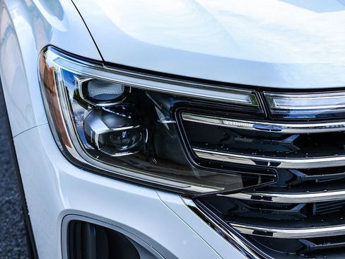 New 2026 Volkswagen Atlas SE image 14