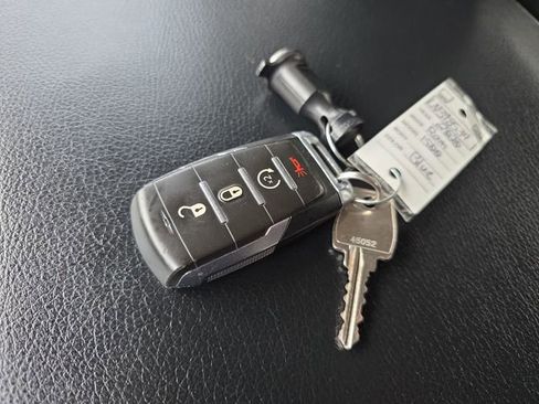 Used 2020 RAM 1500 Big Horn image 33