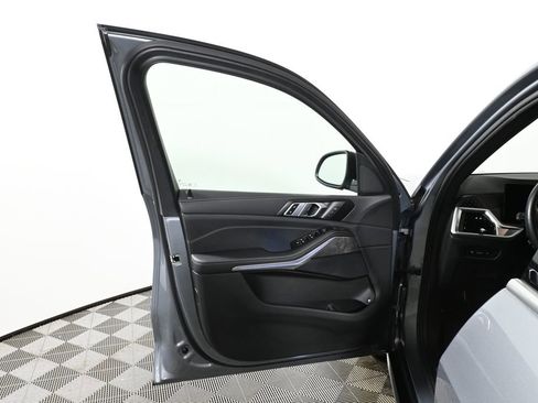 Certified 2025 BMW X5 xDrive50e w/ Parking Assistance Package image 30