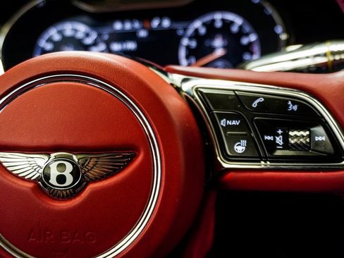 Used 2021 Bentley Continental GT Mulliner image 25