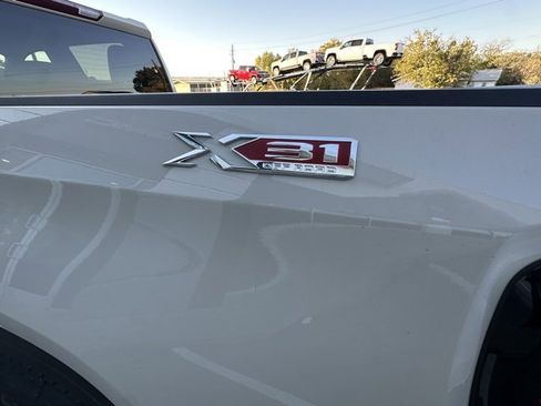 New 2026 GMC Sierra 1500 Pro w/ Graphite Edition image 9