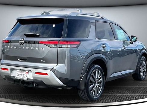 Certified 2023 Nissan Pathfinder SL w/ SL Premium Package image 6