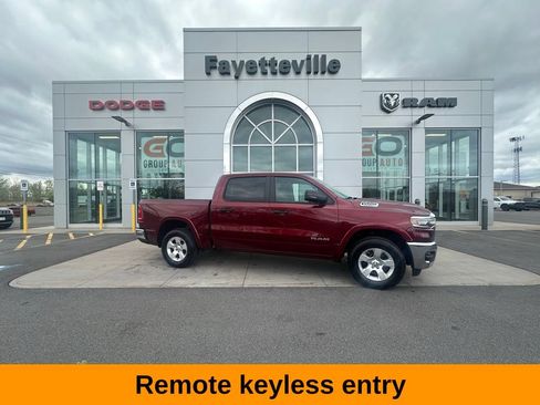 Used 2025 RAM 1500 Big Horn AWD/4WD image 2