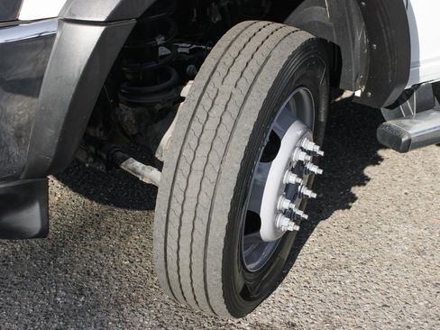 Used 2020 RAM 5500 Tradesman w/ Chrome Appearance Group image 46