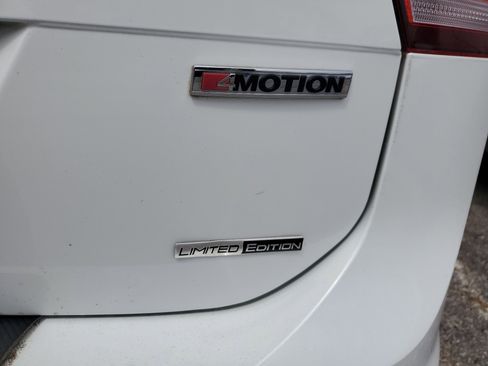 Used 2020 Volkswagen Tiguan SE R-Line w/ 3rd Row Seat Package AWD/4WD image 7