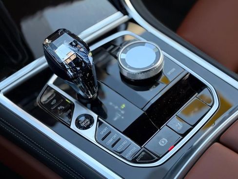 New 2026 BMW 840i xDrive Convertible w/ Comfort Seating Package AWD/4WD image 18