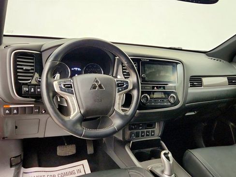Used 2019 Mitsubishi Outlander GT image 13