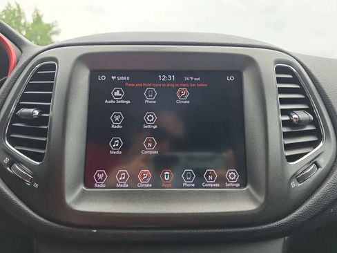 Used 2019 Jeep Compass Trailhawk AWD/4WD image 28