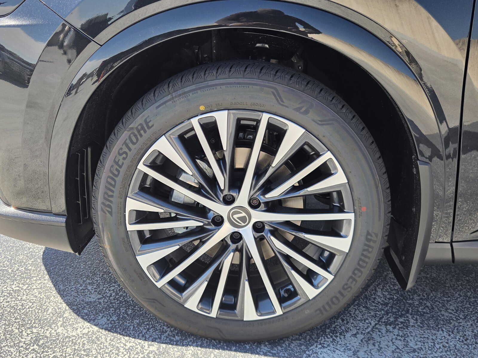 New 2026 Lexus RX 350 FWD image 10