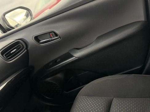 Used 2021 Toyota Prius LE image 30