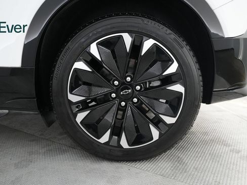 Used 2024 Chevrolet Blazer EV RS AWD/4WD image 9