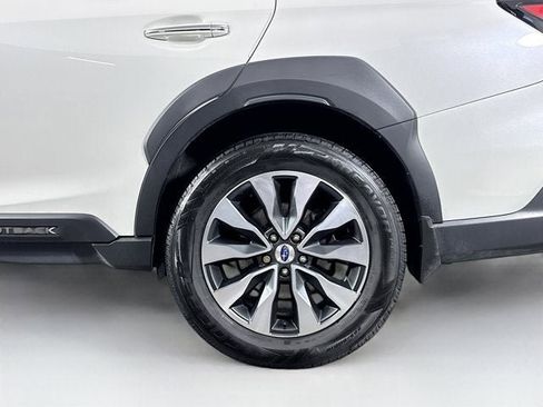 Used 2023 Subaru Outback Touring image 31