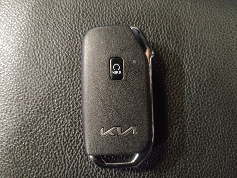 Used 2024 Kia Forte GT-Line w/ GT-Line Premium Package image 32