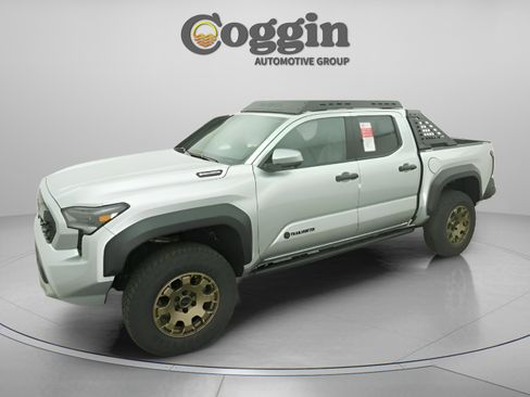 New 2025 Toyota Tacoma 4x4 Double Cab Hybrid image 1
