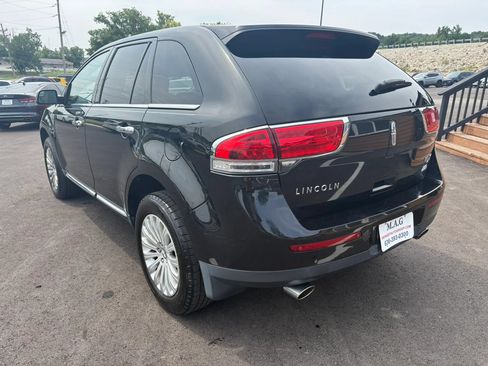 Used 2013 Lincoln MKX FWD w/ Wood Pkg image 4