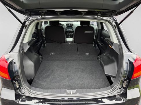 Used 2018 Mitsubishi Outlander Sport ES AWD/4WD image 33