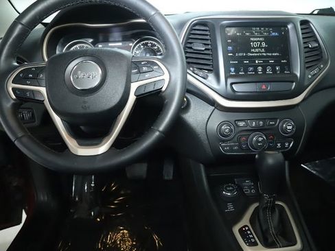 Used 2016 Jeep Cherokee Limited w/ Trailer Tow Group image 31