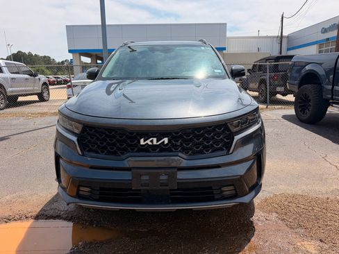 Used 2023 Kia Sorento SX AWD/4WD image 2