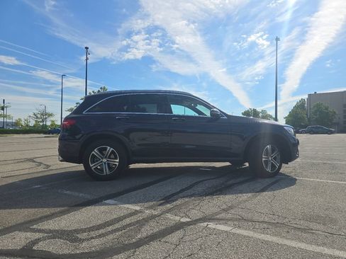 Used 2017 Mercedes-Benz GLC 300 4MATIC image 18