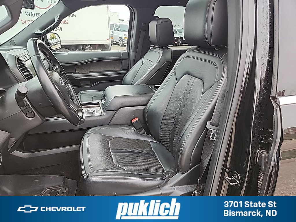 Used 2018 Ford Expedition Limited w/ Equipment Group 302A AWD/4WD image 35
