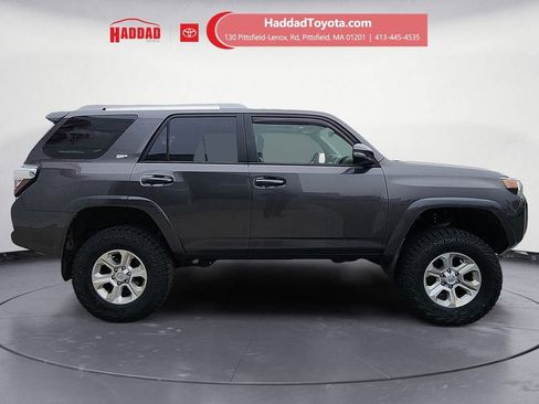 Used 2018 Toyota 4Runner SR5 Premium AWD/4WD image 7