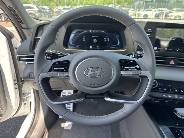 New 2026 Hyundai Elantra Sport FWD image 25