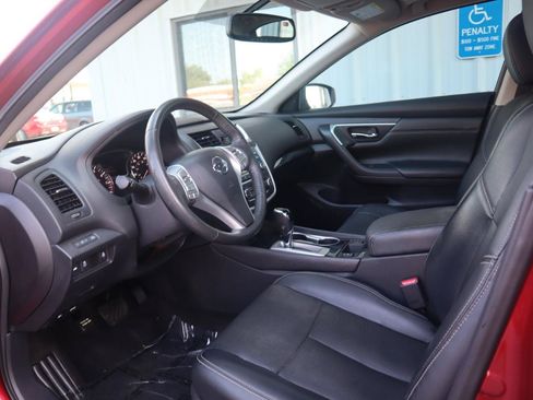 Used 2016 Nissan Altima 2.5 SL w/ Moonroof Package FWD image 54