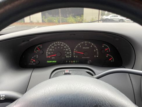 Used 2000 Ford F150 XL image 14