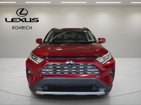 Used 2020 Toyota RAV4 Limited w/ Carpet Mat Package AWD/4WD image 2